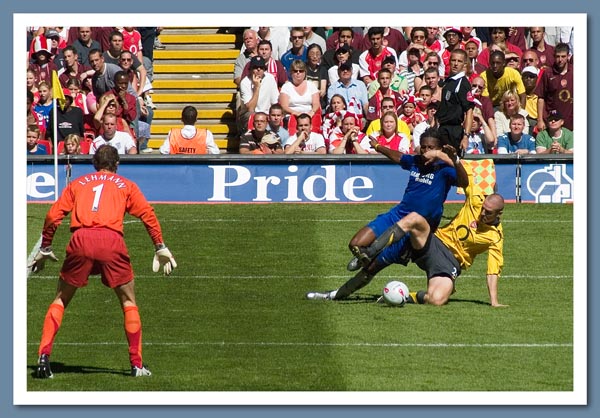 Community Shield Image 6